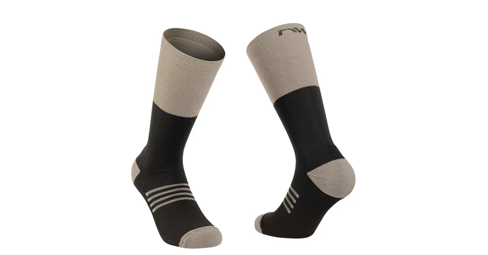Zokni NORTHWAVE téli EXTREME PRO HIGH FEKETE/HOMOK Utolsó esély