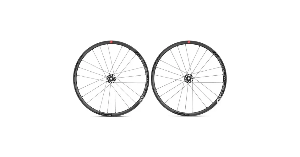 Prémium Fulcrum Racing 3 DB 28 colos (622x19) országúti, gravel kerékszett, tárcsafékes (Centerlock), átütőtengelyes (12x100-12x142 mm), Campagnolo, TL-Ready, 1660g, fekete