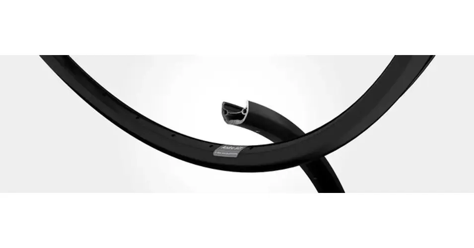 Szuper ajánlat Ryde Andra 40 tárcsafékes felni, 28-29 colos (622x31-25 mm), 32H, illesztett, 935g, fekete